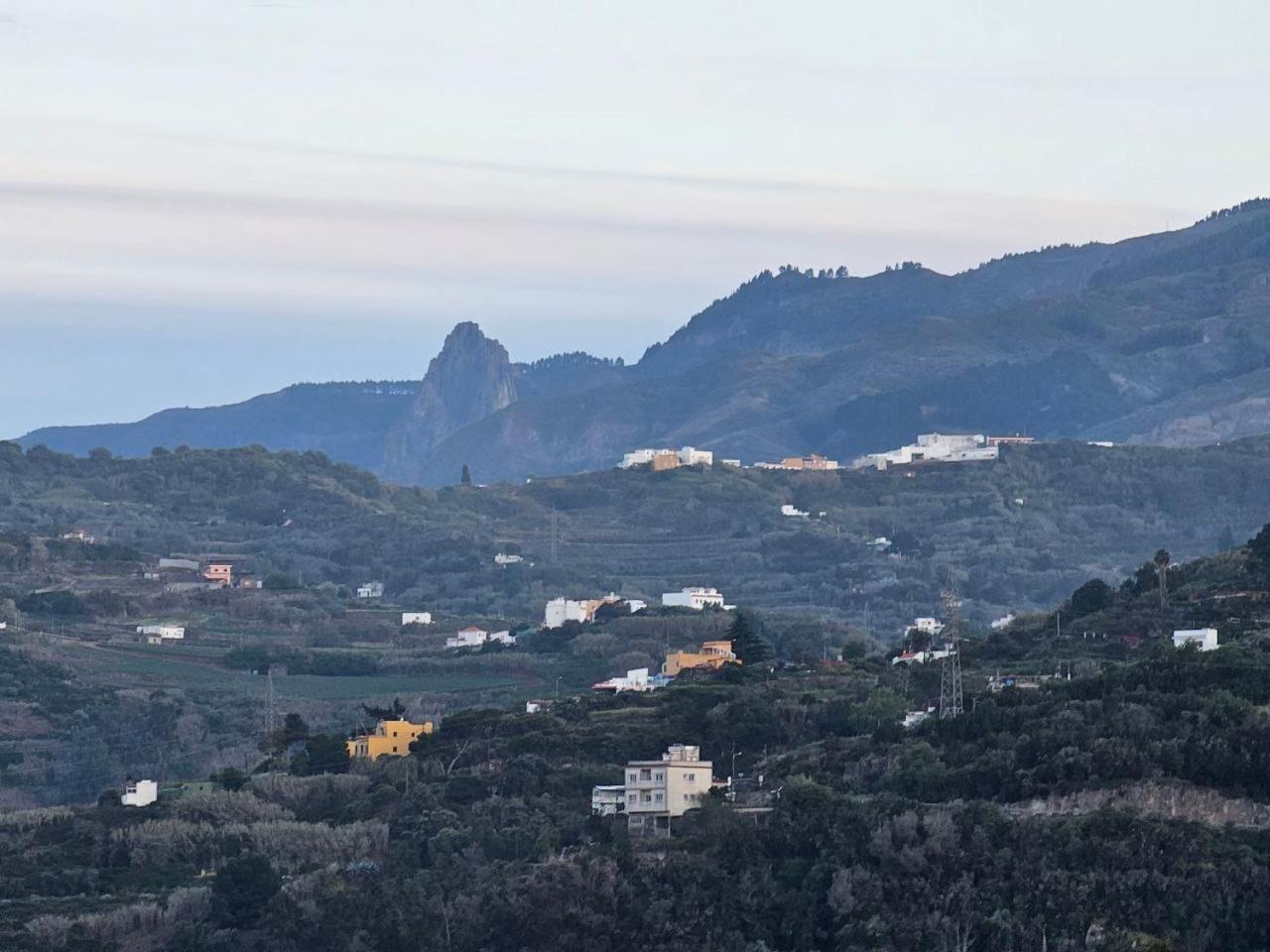 Villa Anahera 特罗尔 外观 照片