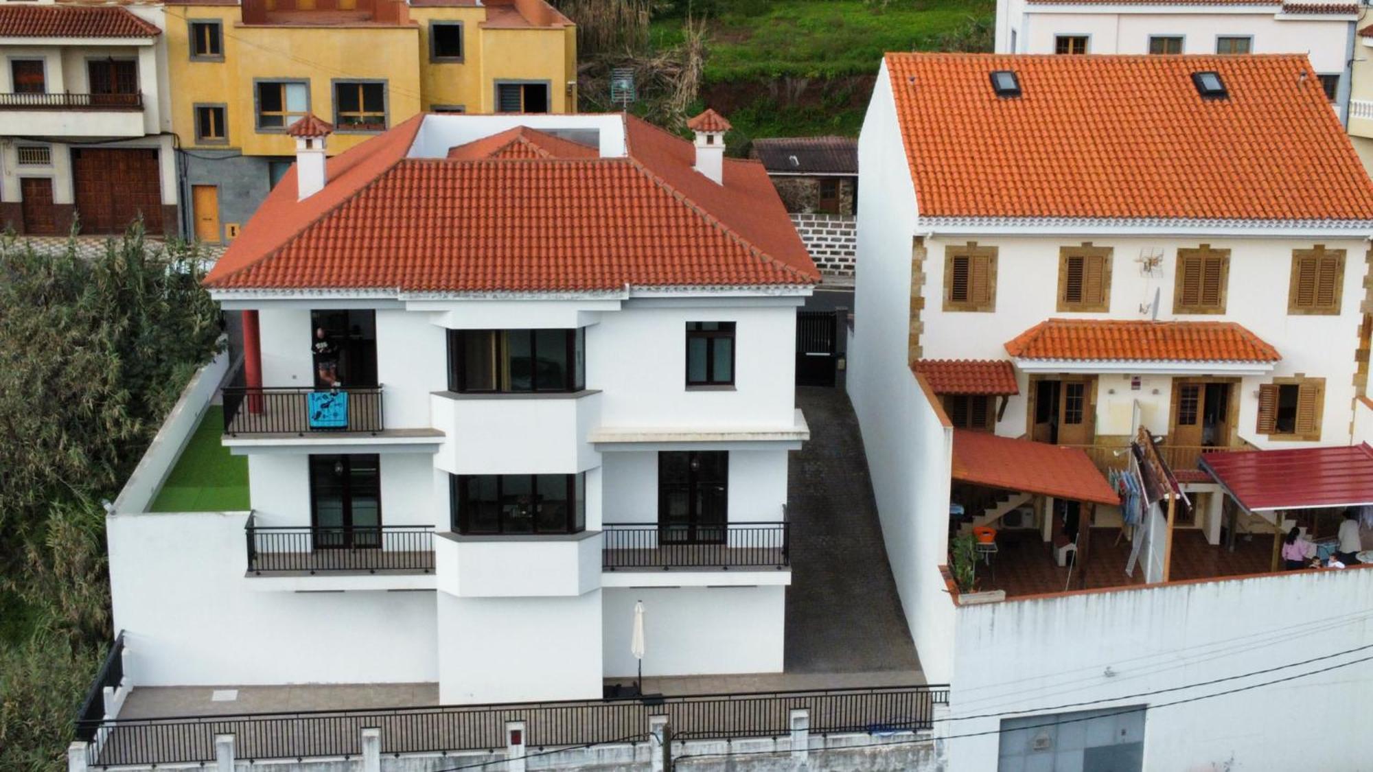 Villa Anahera 特罗尔 外观 照片