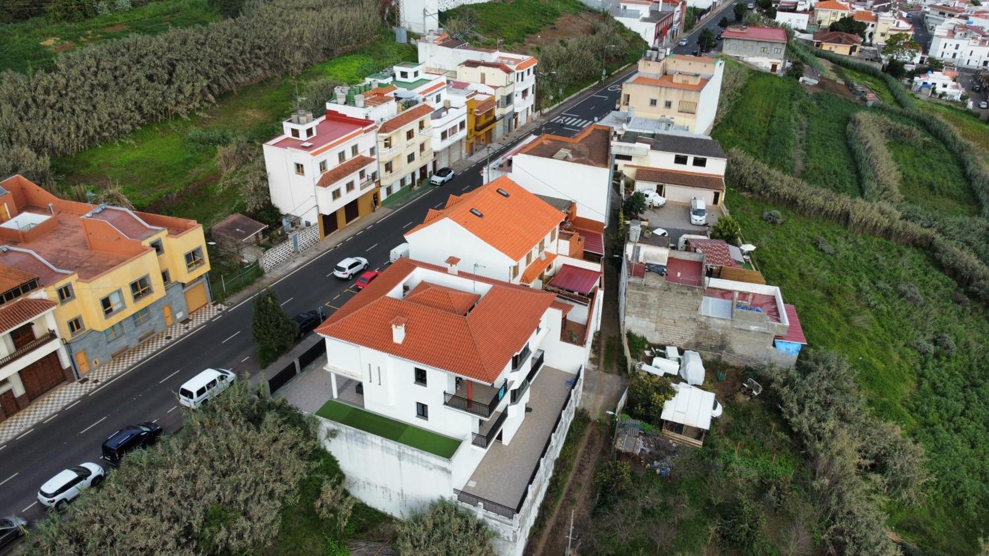 Villa Anahera 特罗尔 外观 照片