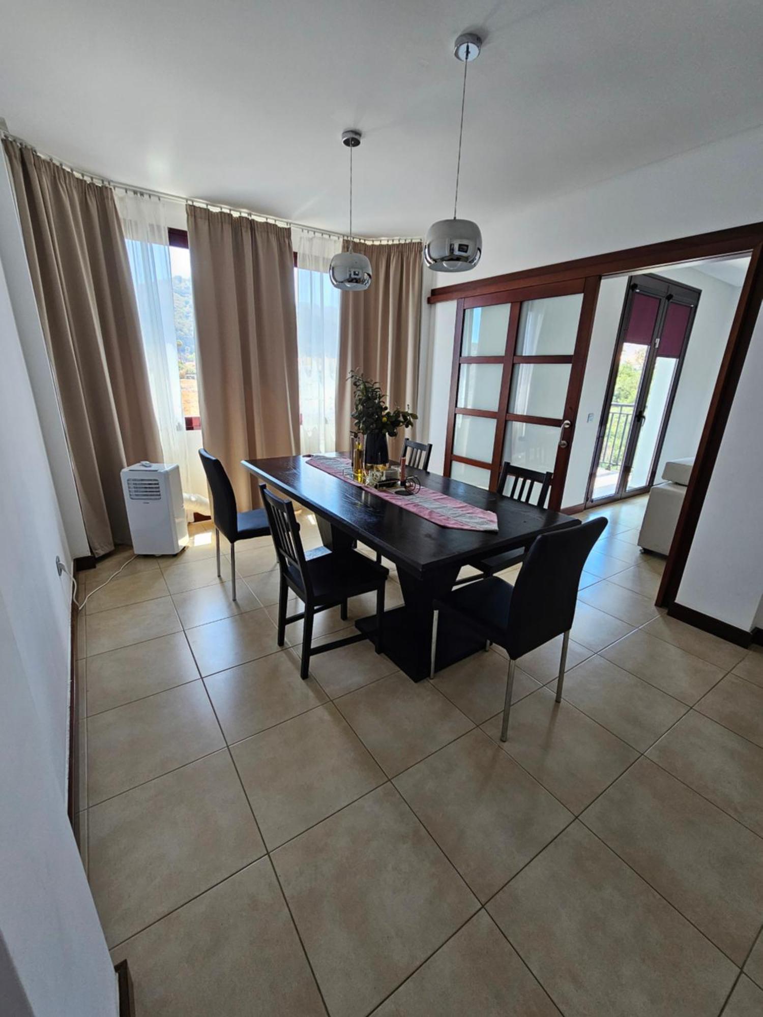 Villa Anahera 特罗尔 外观 照片