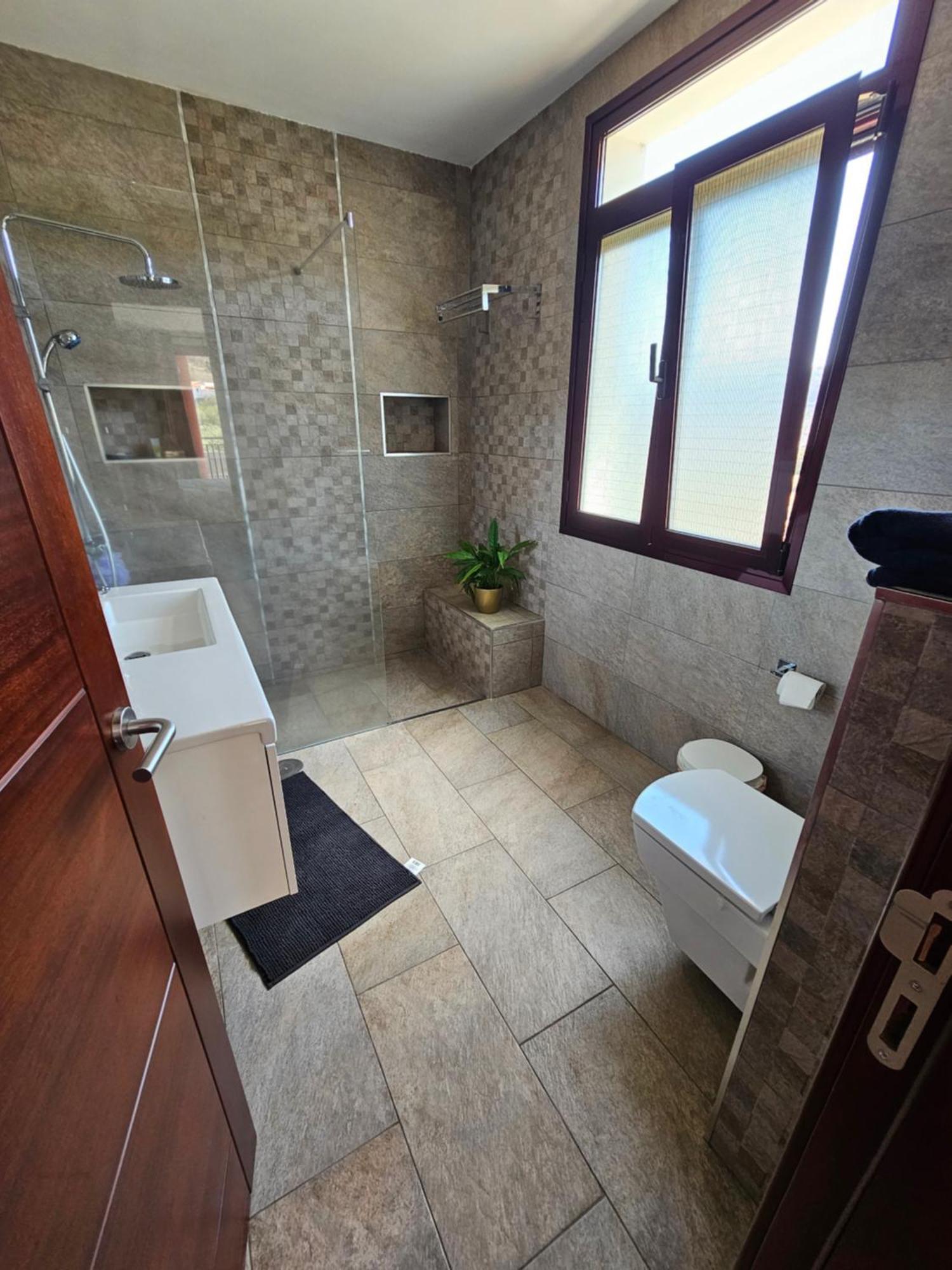 Villa Anahera 特罗尔 外观 照片
